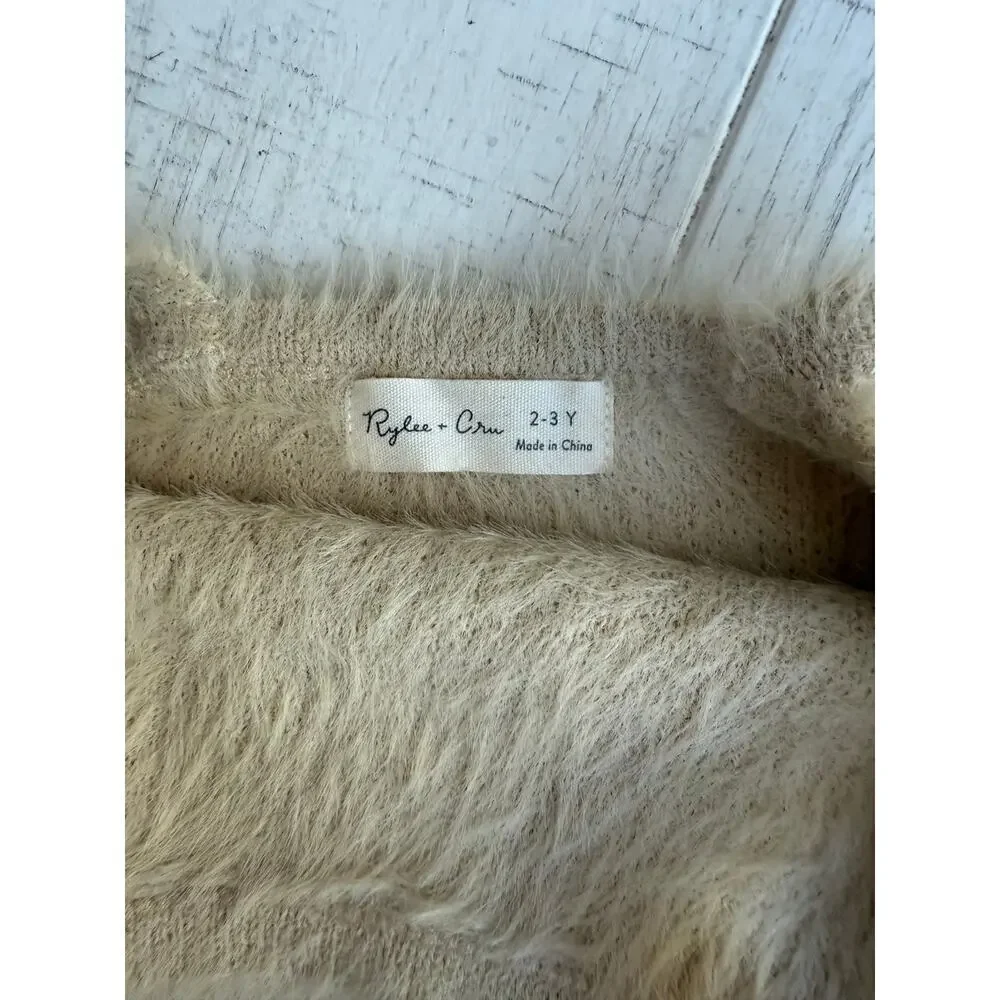 Rylee + Cru Girls Cream Fuzzy Knit Lounge Set Size 2-3 Y